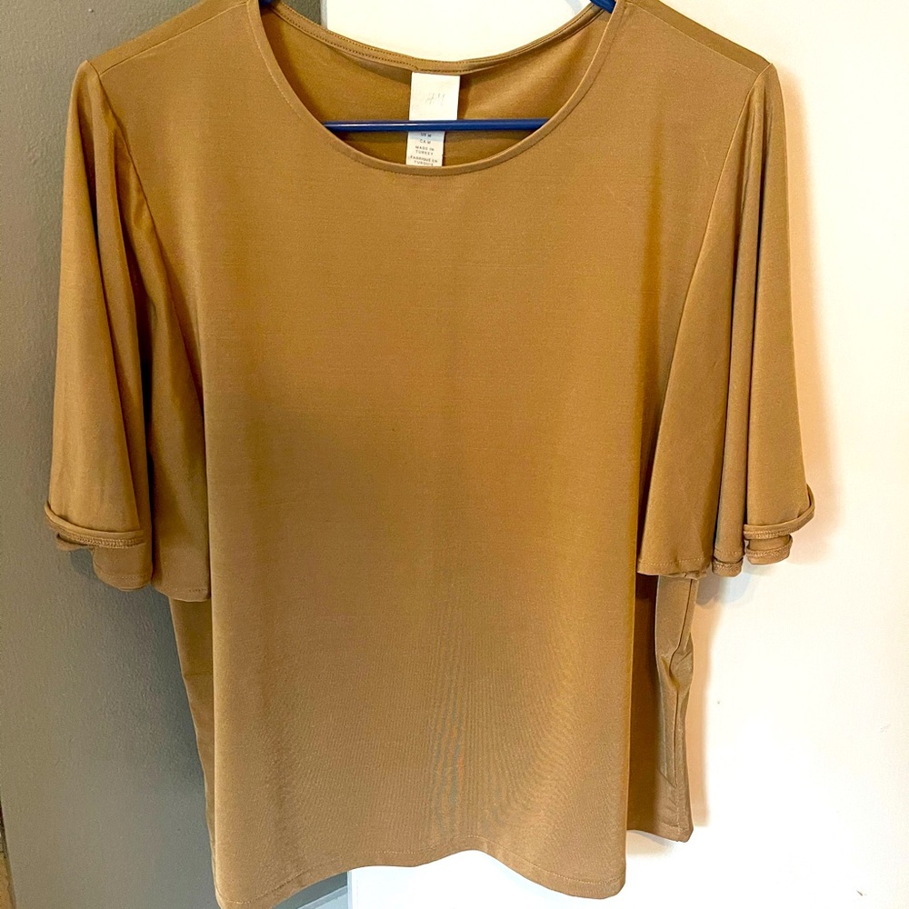 H&M flare sleeve dress shirt